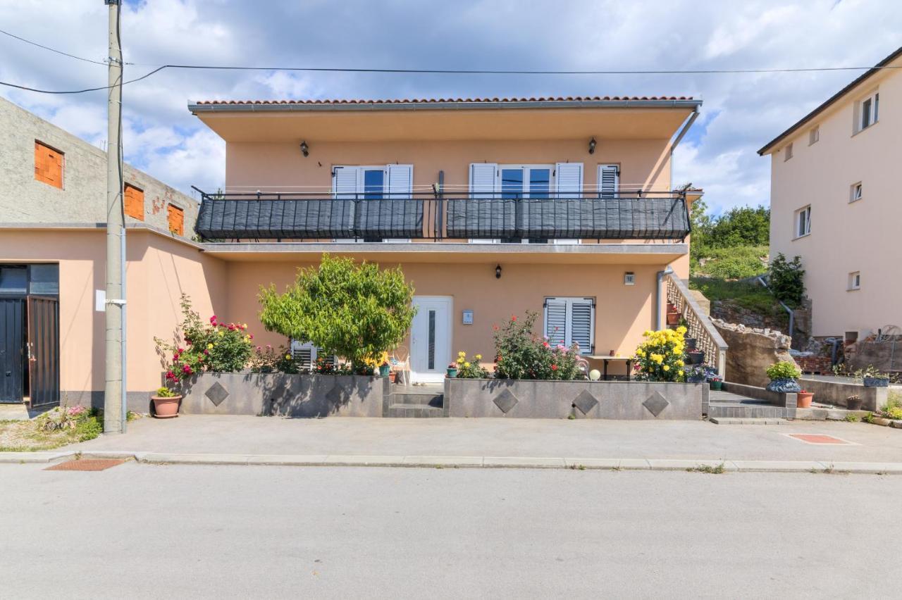 Apartments Jo Senj  Esterno foto